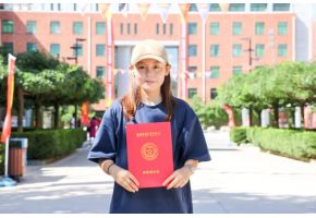 男生的鸡巴射女生的b视频网站【新生报到】“北音温度”助力梦想起航！